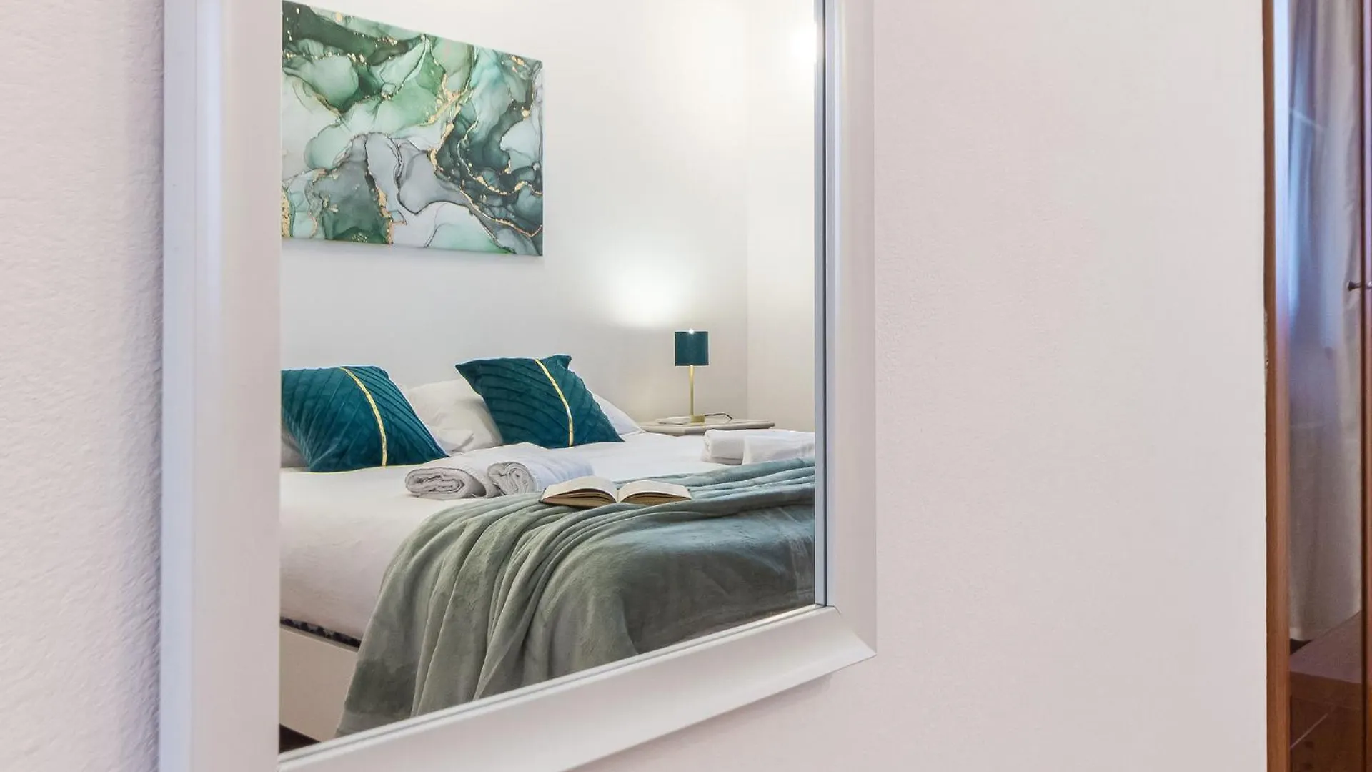 Exclusive Roth Apartments Sassari